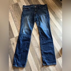 Cute Dark Wash Express Jeans